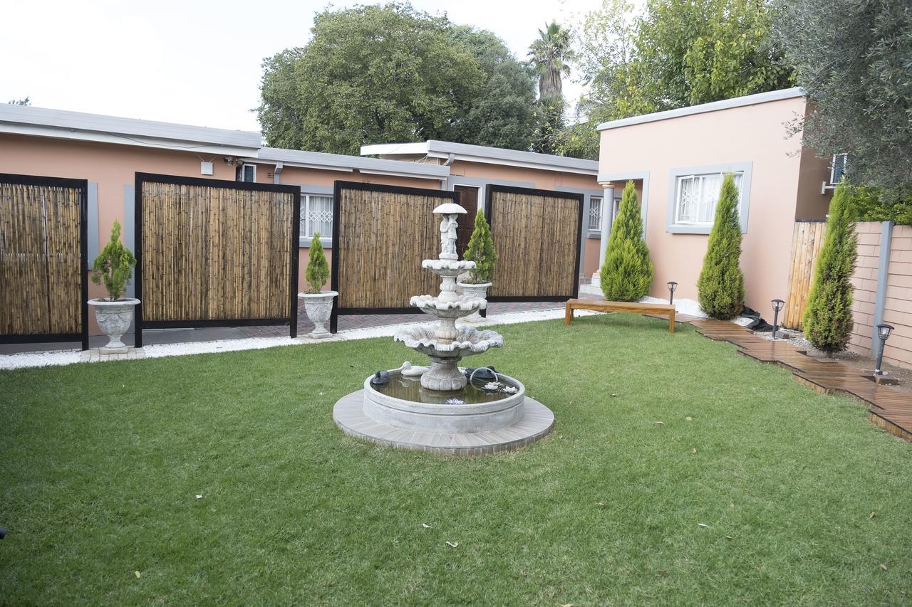 Comfort Guest House Pretoria-Noord Eksteriør billede